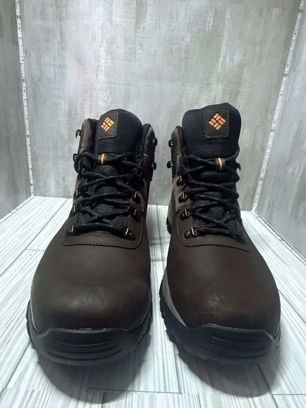 Columbia Omni-Grip Men's Brown Waterproof Hiking Boots Size 16 BM3970-231 EXCELL